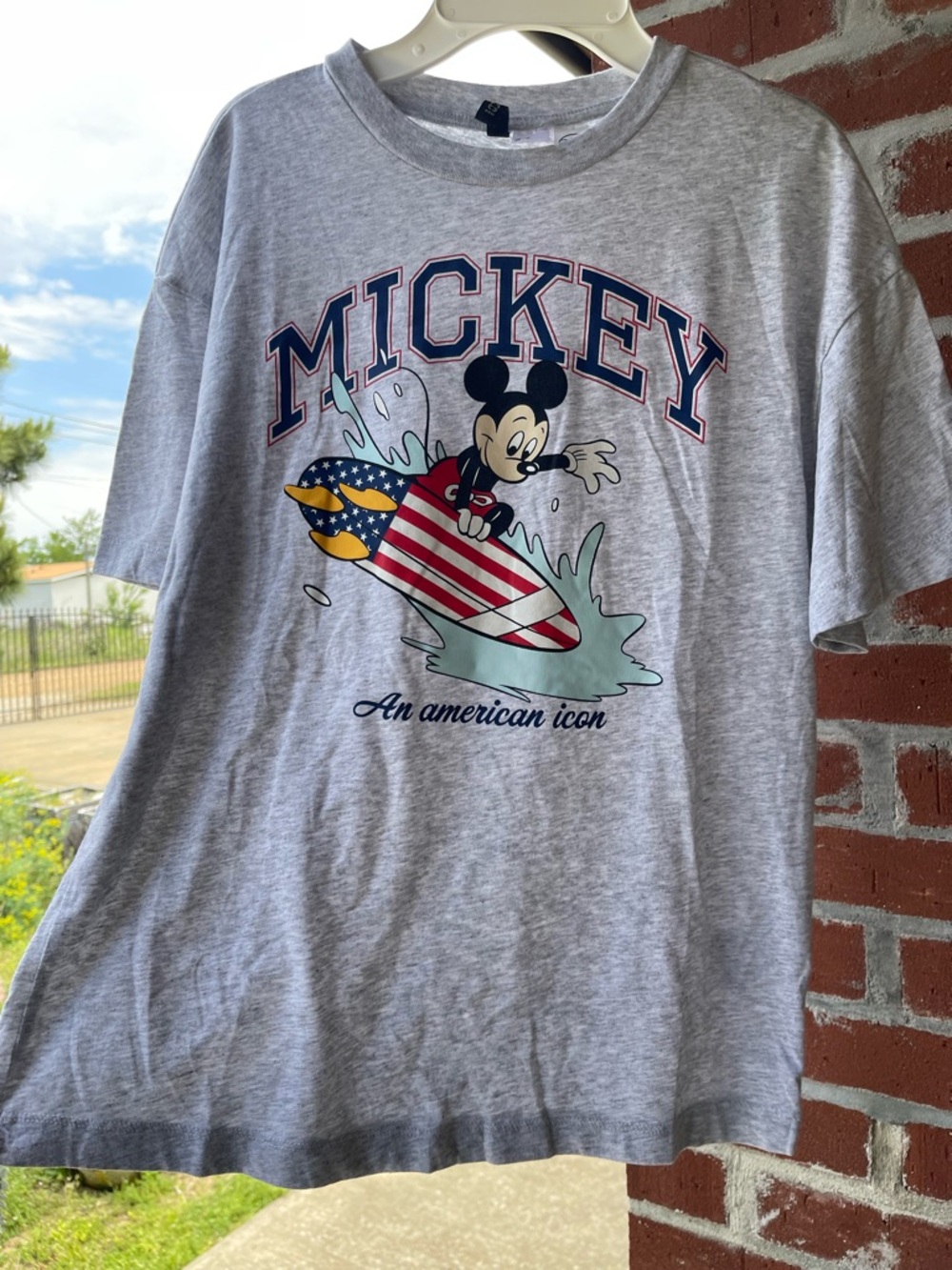 Disney Mickey American Surf tee